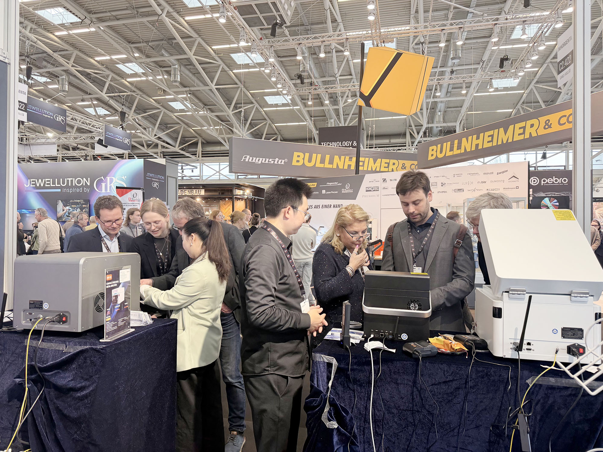 谱睿仪器闪耀慕尼黑国际珠宝钟表博览会